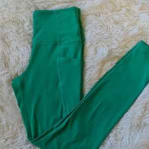 Athleta salutation stash pocket leggings xsmall